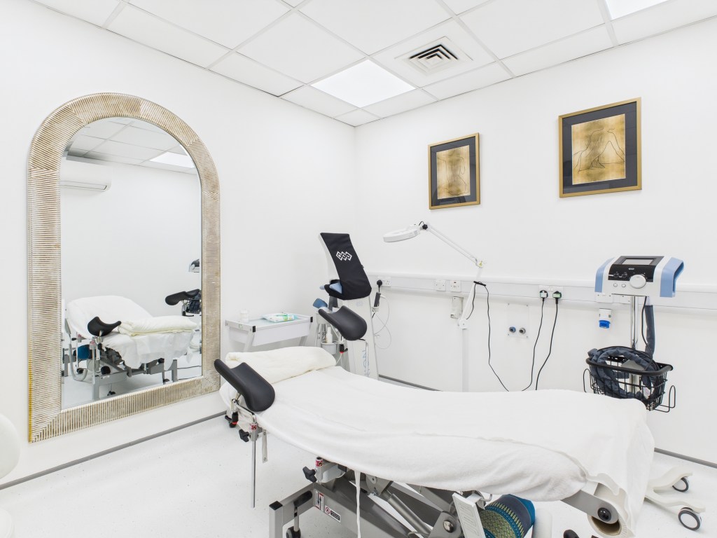 treatment room 7 la rose clinic